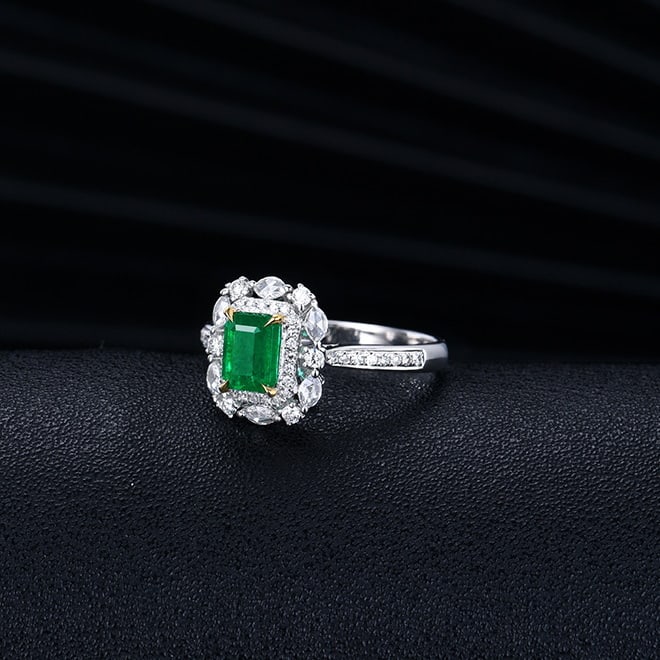 14k Gold 1.08 Ctw Vivid Green Natural Emerald & Diamond Ring - 2