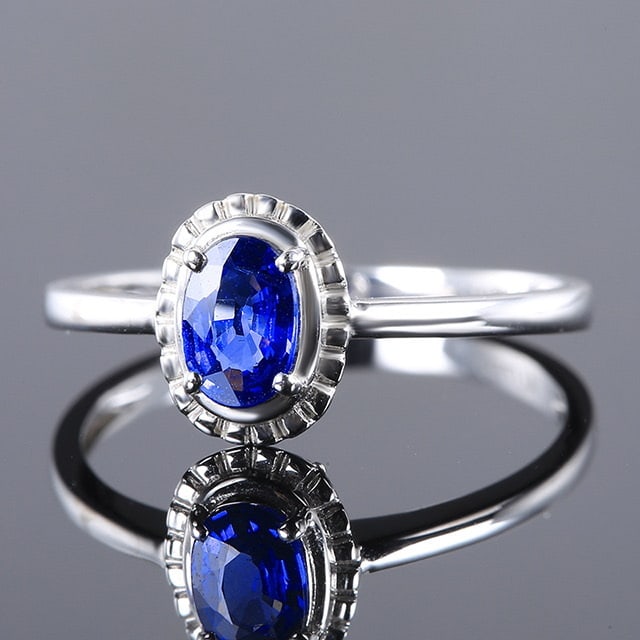 14k Gold 0.55 Ct Natural Sapphire Ring - 2
