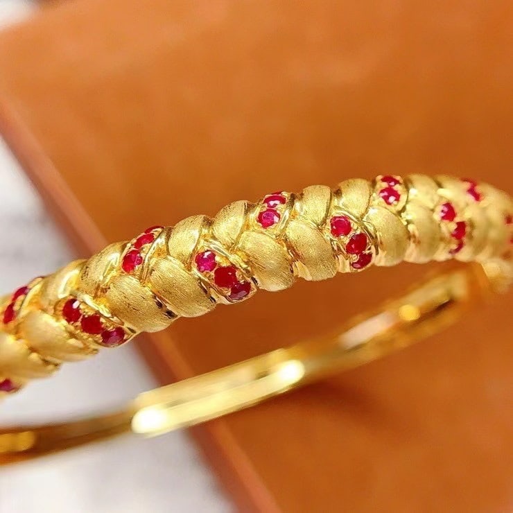 14k Gold 2 Ct Natural Ruby Bangle - 5