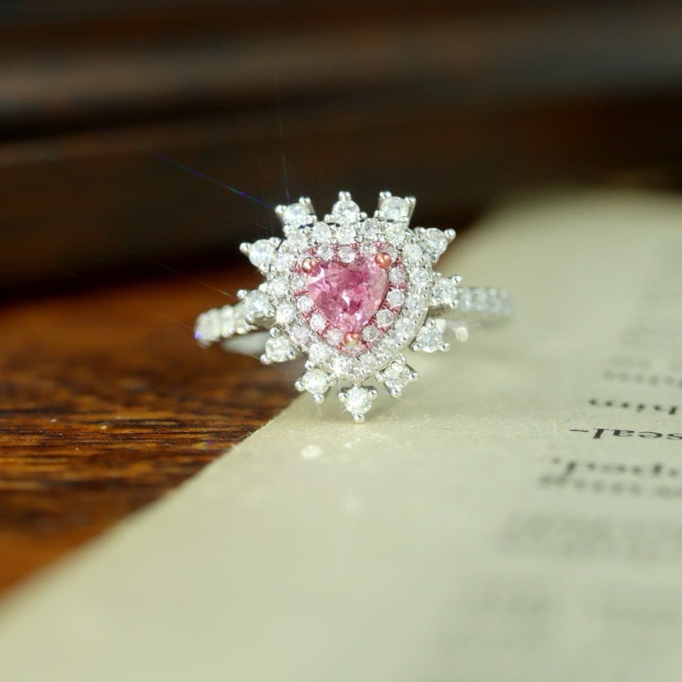 14k Gold 0.83 Ctw Natural Pink Diamond & Diamond Ring: Ref:230982076 / / gold content:14k gold / / ring size:7. 25us / / / / main gemstone:pink diamond / / shape:heart / / carat weight:0. 28ct / / color:pink / / treatment:natural / / / / adjacent