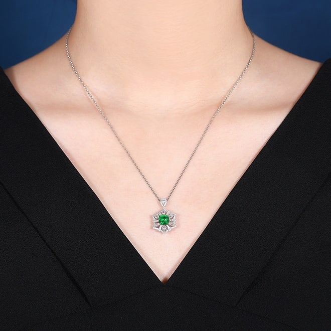 14k Gold 1.45 Ctw Vivid Green Natural Emerald & Diamond Ring/pendant( Without Chain ) - 3