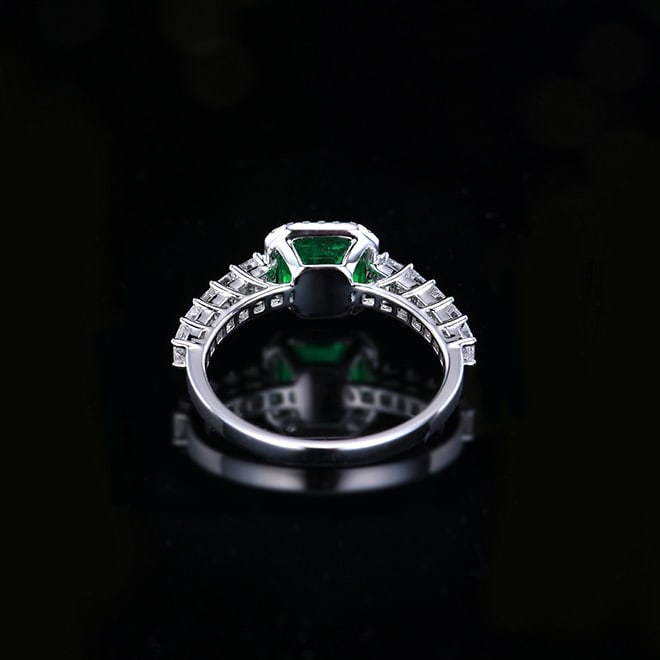 14k Gold 2.18 Ctw Vivid Green Natural Emerald & Diamond Ring - 4