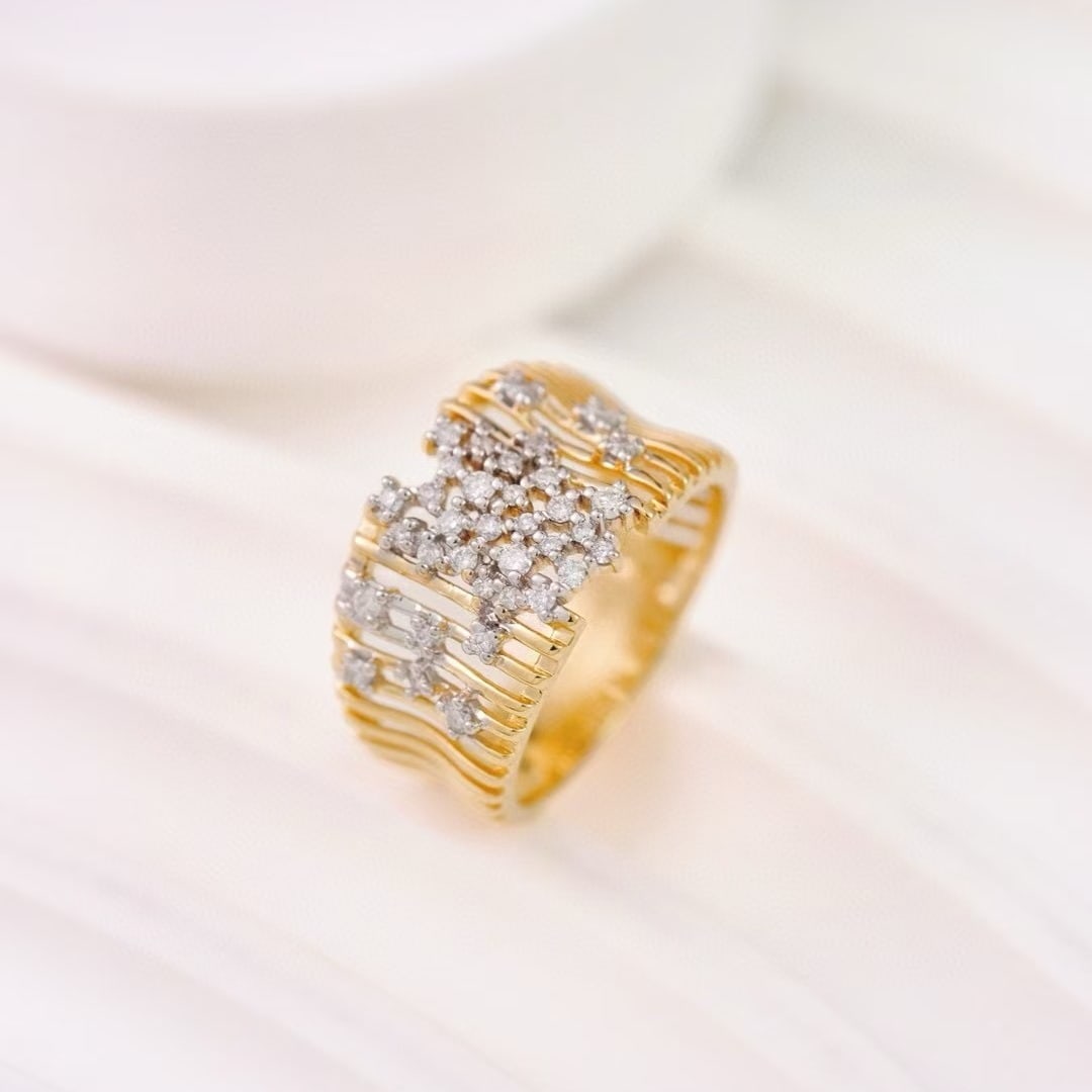 14k Gold 0.4 Ct Natural H Diamond Ring: Ref:230982100 / / gold content:14k gold / / ring size:7. 25us / / / / main gemstone:diamond / / shape:round / / carat weight:0. 4ct / / clarity grade:vs-si / / color:h / / treatment:natural / / cut