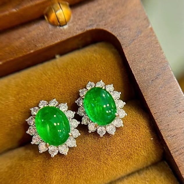 14k Gold 3.65 Ctw Vivid Green Natural Emerald & Diamond Earrings - 4