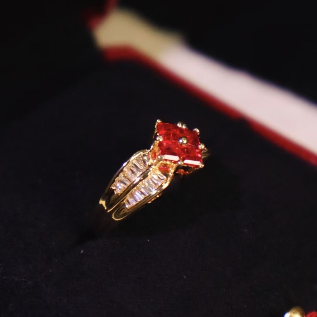 14k Gold 1.48 Ctw Natural Ruby & Diamond Ring - 3