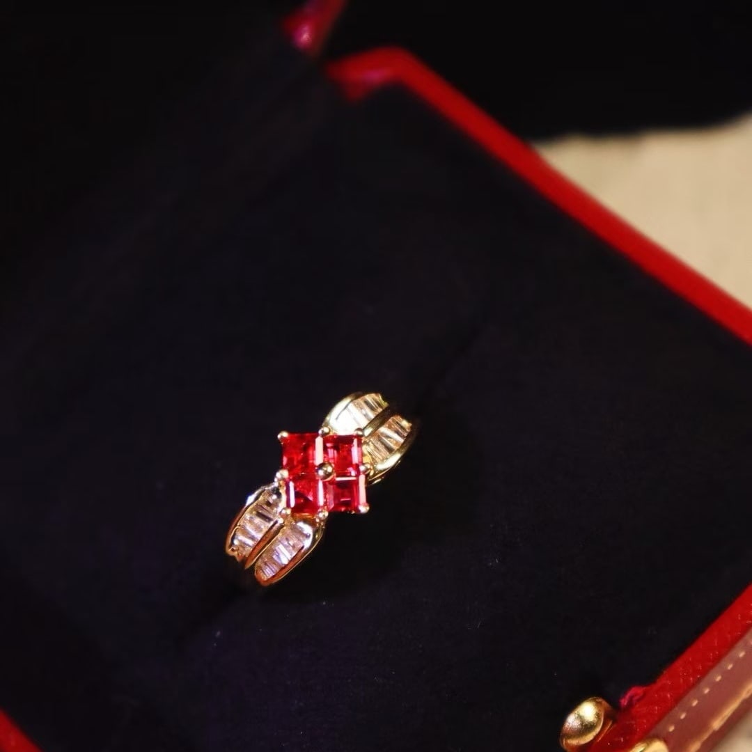 14k Gold 1.48 Ctw Natural Ruby & Diamond Ring - 4
