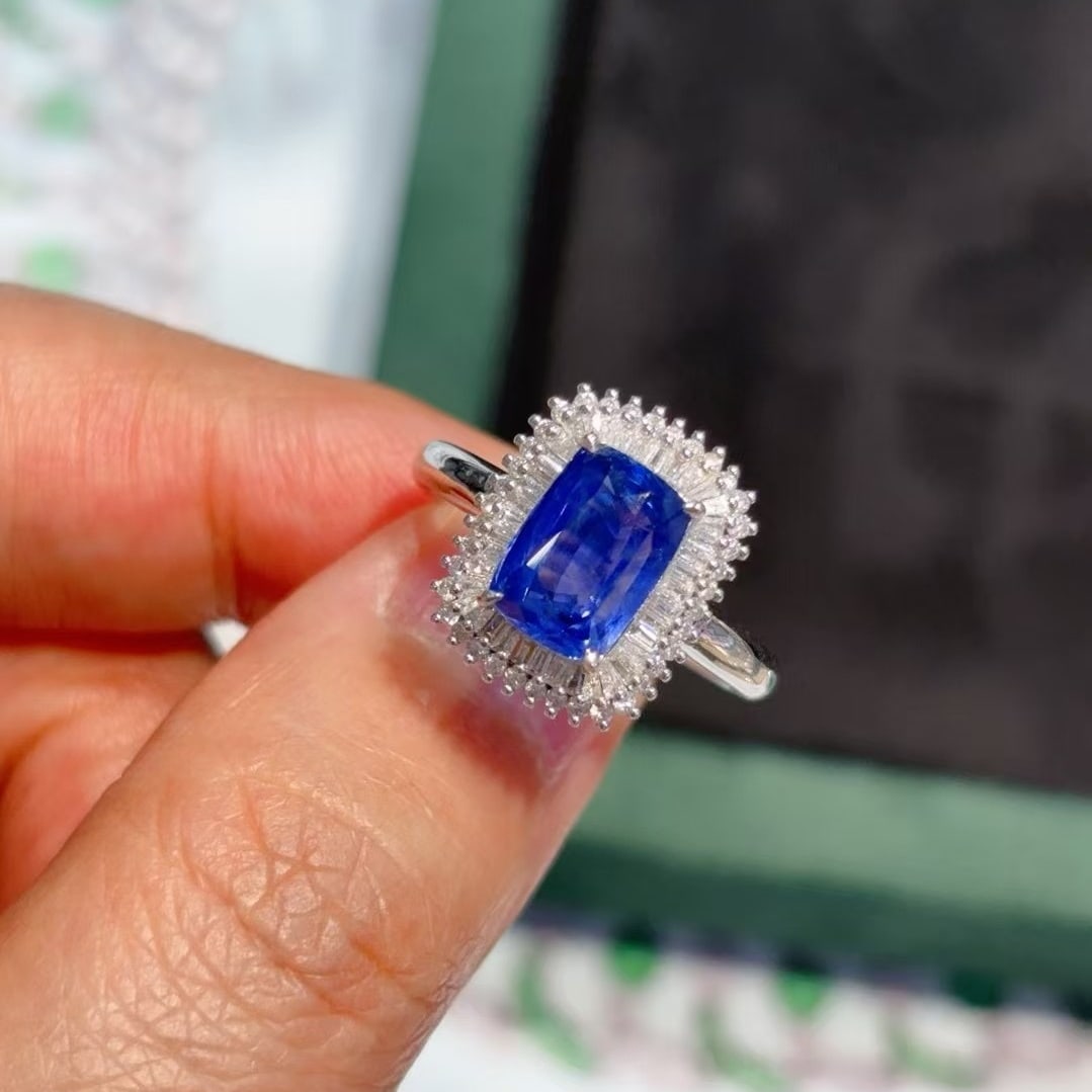 14k Gold 3.26 Ctw Natural Sapphire & Diamond Ring - 2