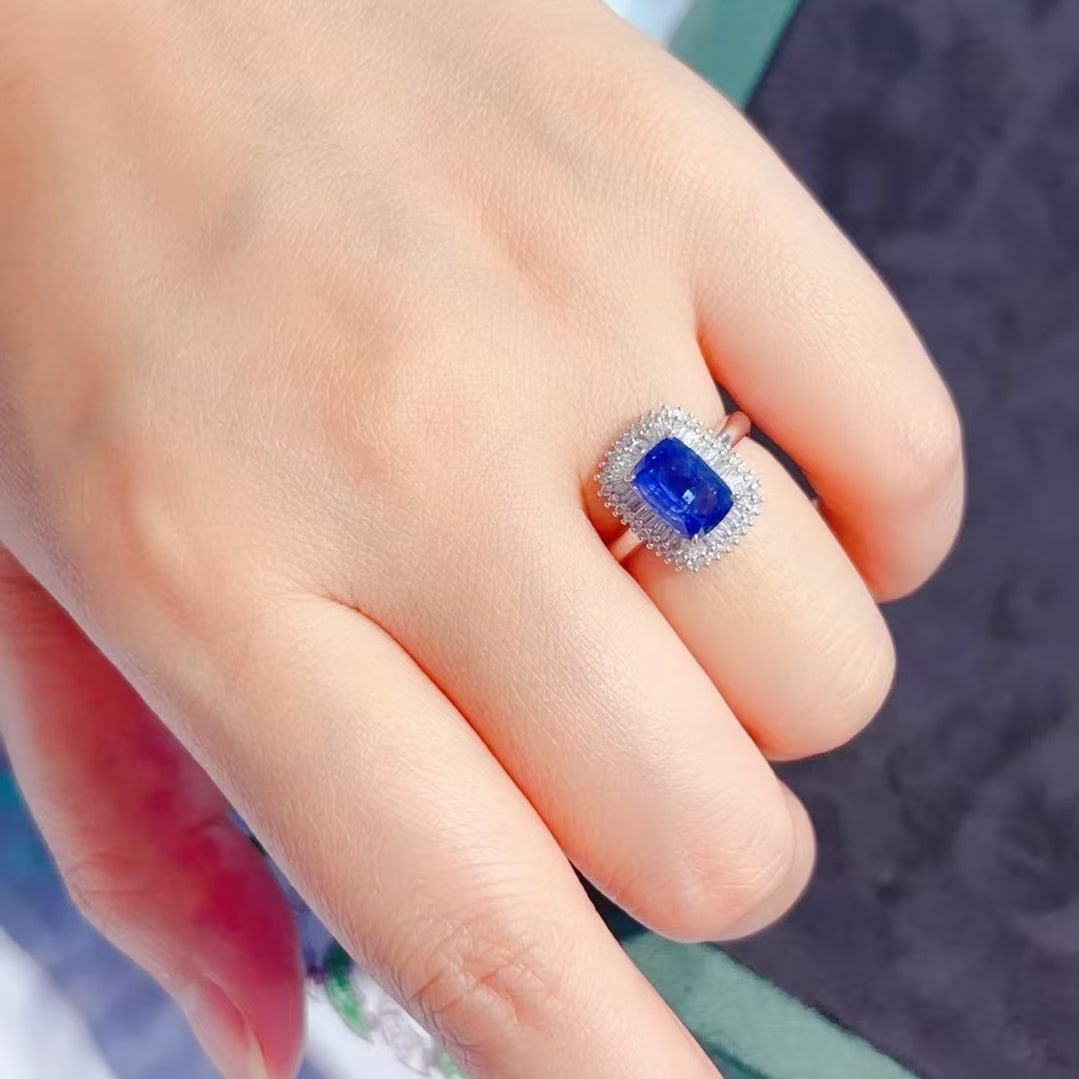 14k Gold 3.26 Ctw Natural Sapphire & Diamond Ring - 4