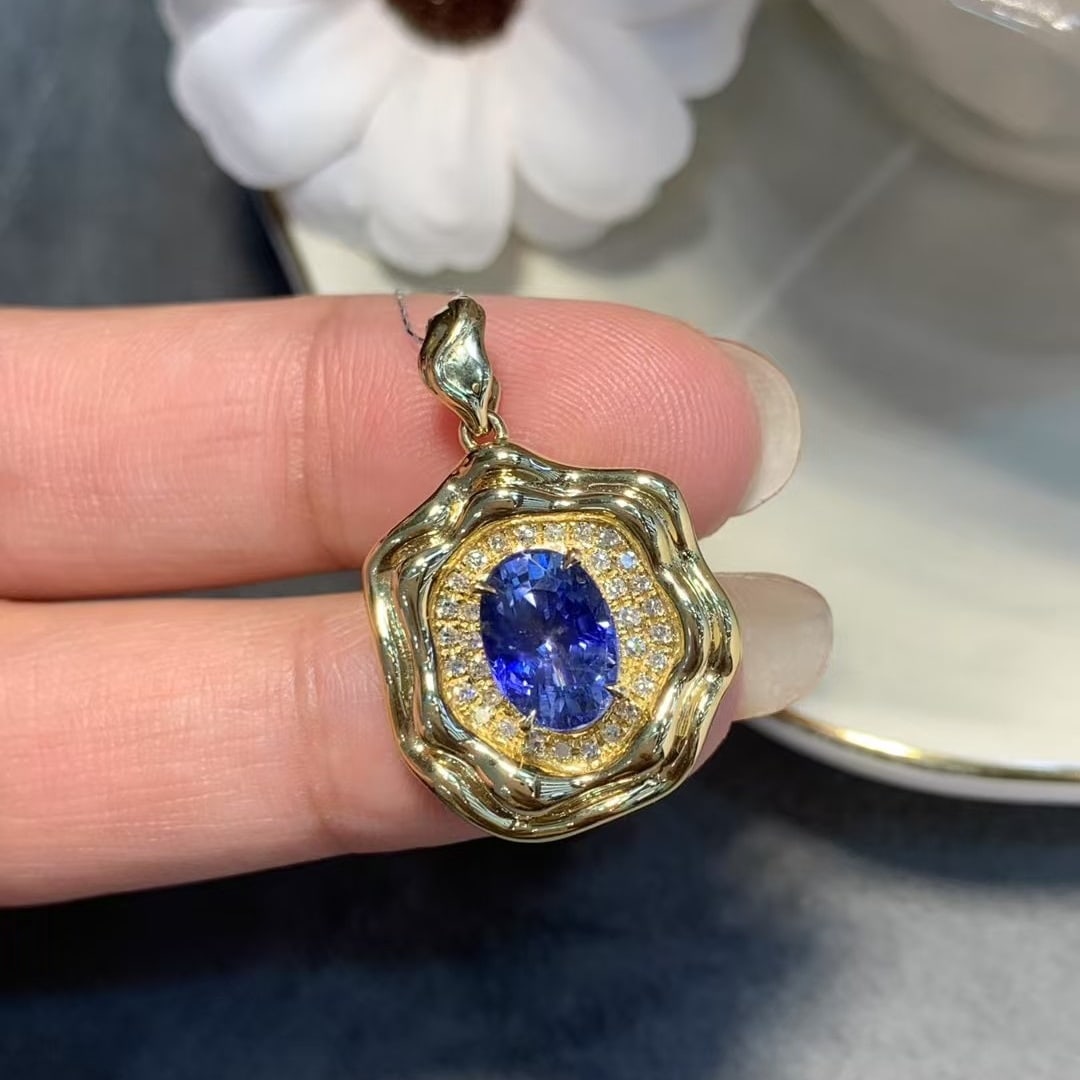 14k Gold 2.88 Ctw Natural Sapphire & Diamond Pendant( Without Chain ): Ref:230982129 / / gold content:14k gold / / main gemstone:sapphire / / shape:oval / / carat weight:2. 72ct / / color:royal blue / / treatment:natural / / / / adjacent gemstone 2 : diamond / /