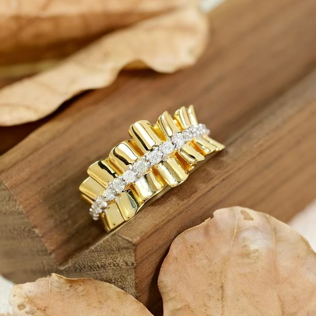 14k Gold 0.5 Ct Natural H Diamond Ring: Ref:230982143 / / gold content:14k gold / / ring size:7. 25us / / / / main gemstone:diamond / / shape:round / / carat weight:0. 5ct / / clarity grade:vs-si / / color:h / / treatment:natural / / cut