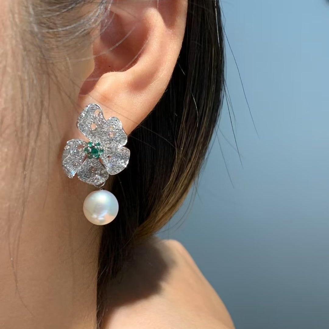 14k Gold 1.78 Ctw Vivid Green Natural Emerald & Diamond & Flowers Earrings - 5