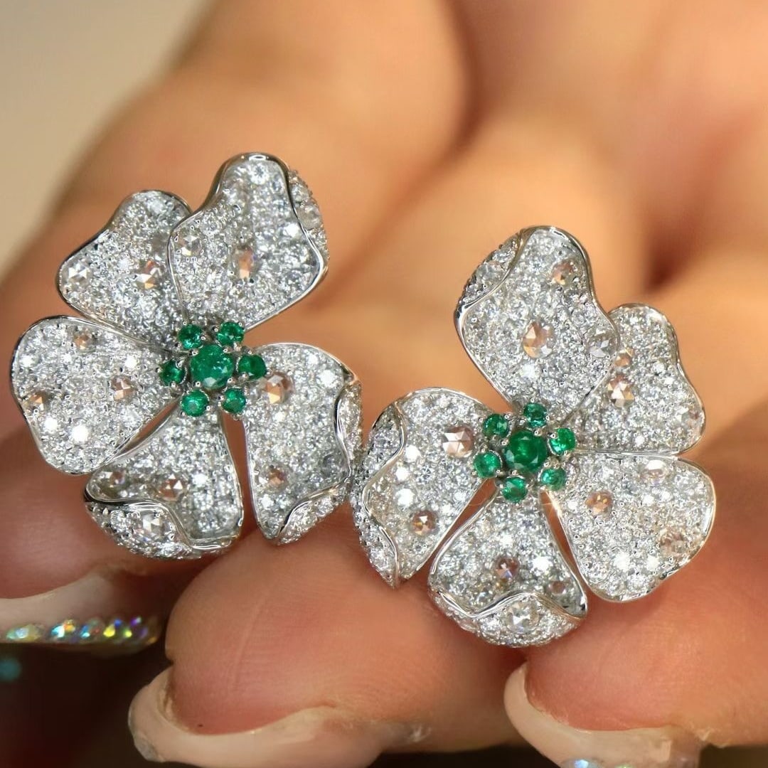 14k Gold 1.78 Ctw Vivid Green Natural Emerald & Diamond & Flowers Earrings - 7