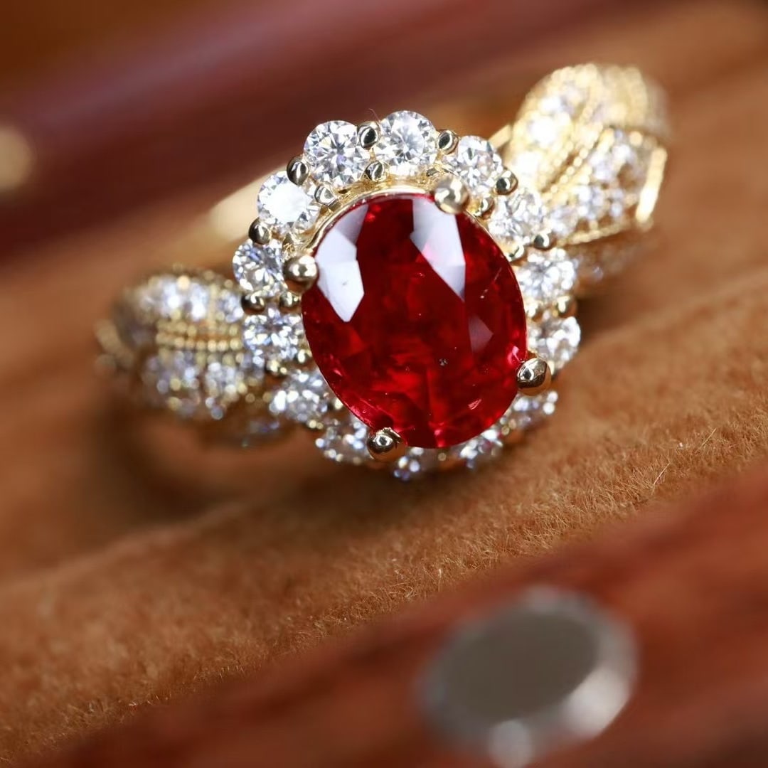 14k Gold 1.57 Ctw Natural Ruby & Diamond Ring - 2