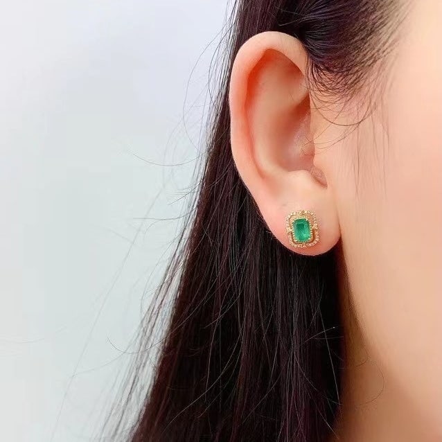 14k Gold 1.8 Ct Natural Emerald & Diamond Earrings - 2