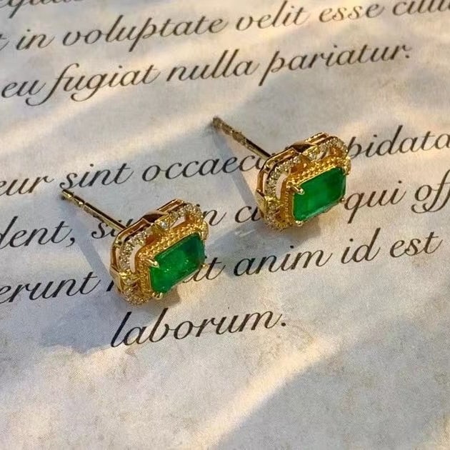 14k Gold 1.8 Ct Natural Emerald & Diamond Earrings - 6