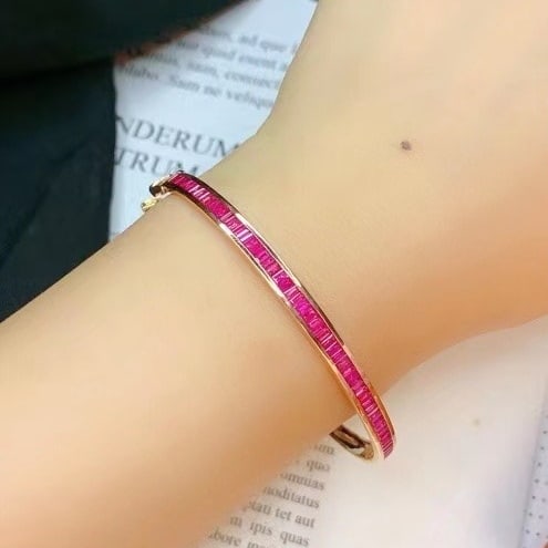 14k Gold 4.68 Ct Natural Ruby Bangle - 6