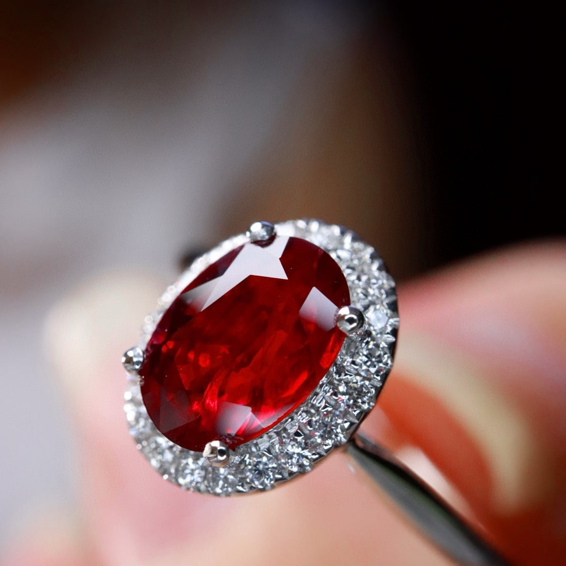 14k Gold 0.68 Ctw Natural Ruby & Diamond Ring: Ref:230982233 / / gold content:14k gold / / ring size:7. 25us / / / / main gemstone:ruby / / shape:oval / / carat weight:0. 58ct / / color:pigeonblood red / / treatment:natural / / / / adjacent