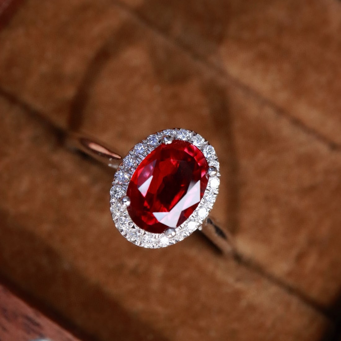 14k Gold 0.68 Ctw Natural Ruby & Diamond Ring - 3