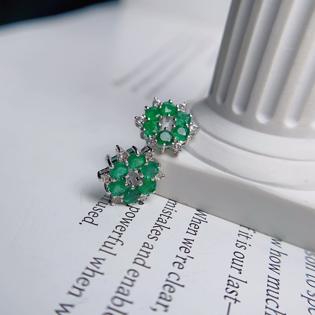14k Gold 1.30 Ct Natural Emerald & Sapphire Earrings - 2