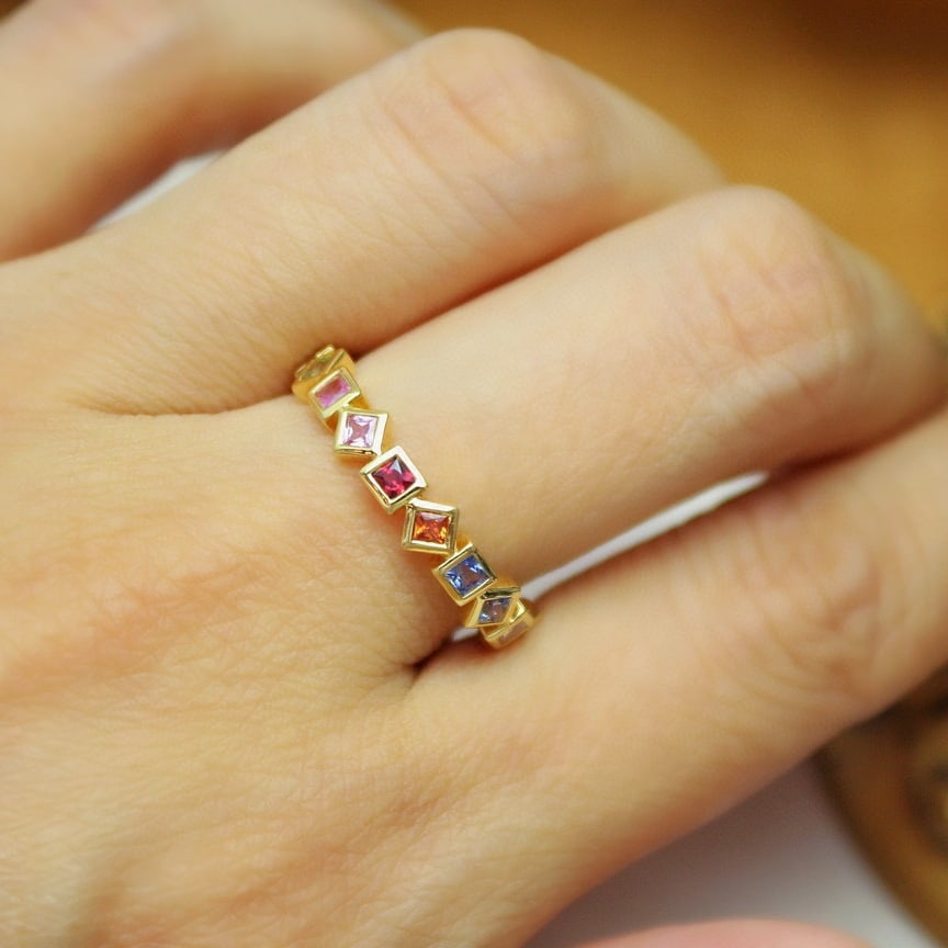 14k Gold 1.1 Ct Natural Sapphire Ring - 2