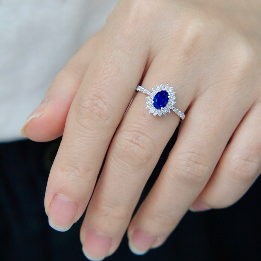 14k Gold 1.47 Ctw Natural Sapphire & Diamond Ring - 5