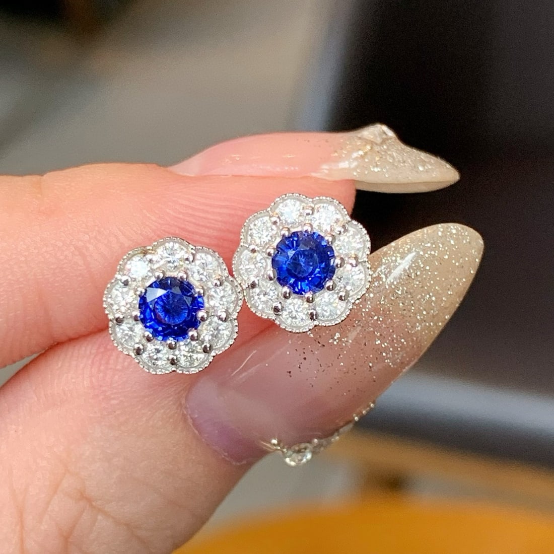 14k Gold 0.98 Ctw Natural Sapphire & Diamond Earrings - 5
