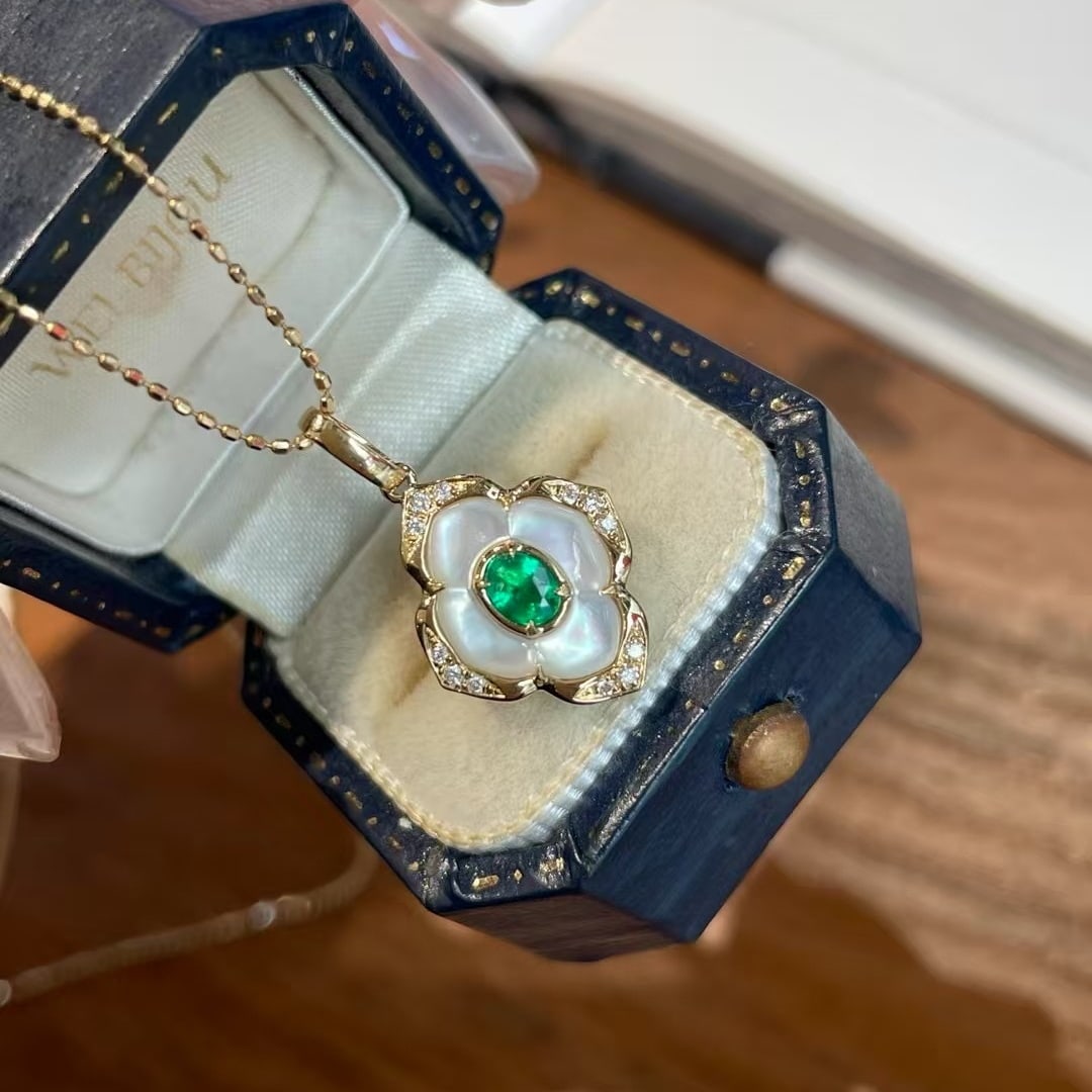 14k Gold 0.15 Ct Natural Emerald & Diamond Pendant( Without Chain ) - 4