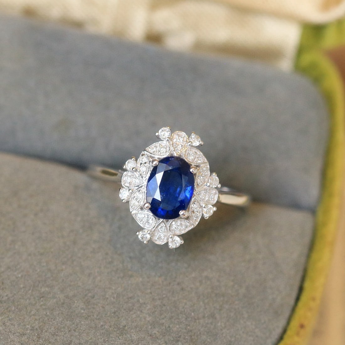 14k Gold 1.43 Ctw Natural Sapphire & Diamond Ring - 6