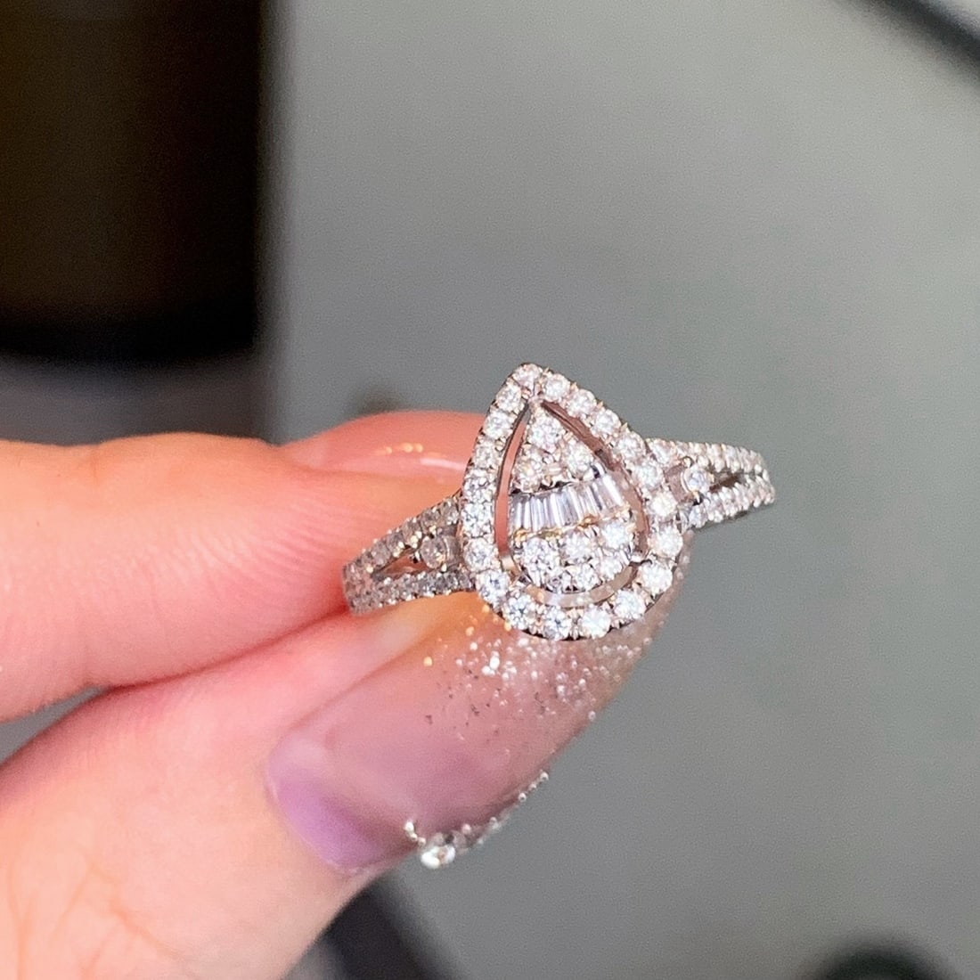 14k Gold 0.6 Ct Natural H Diamond Ring - 5