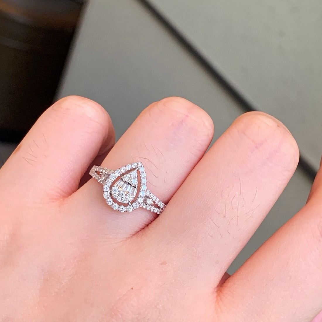 14k Gold 0.6 Ct Natural H Diamond Ring - 6