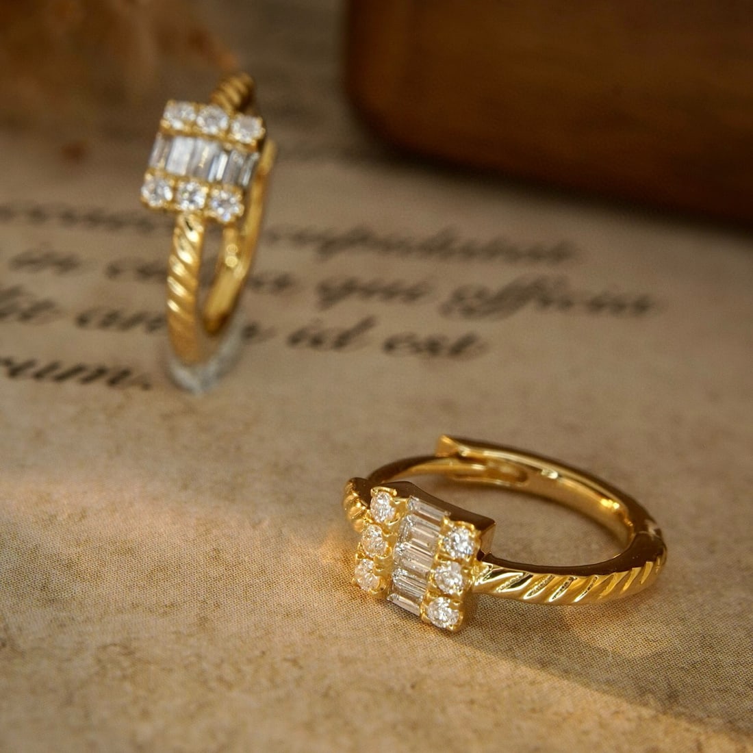 14k Gold 0.19 Ct Natural H Diamond Earrings - 6