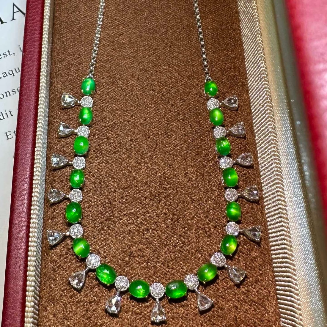 14k Gold 3 Ct Natural Emerald & Diamond & Sapphire Necklace: Ref:230982286 / / gold content:14k gold / / main gemstone:emerald / / shape:oval / / carat weight:3ct / / color:green / / treatment:natural / / / / adjacent gemstone 2 : diamond / / shape:round / /