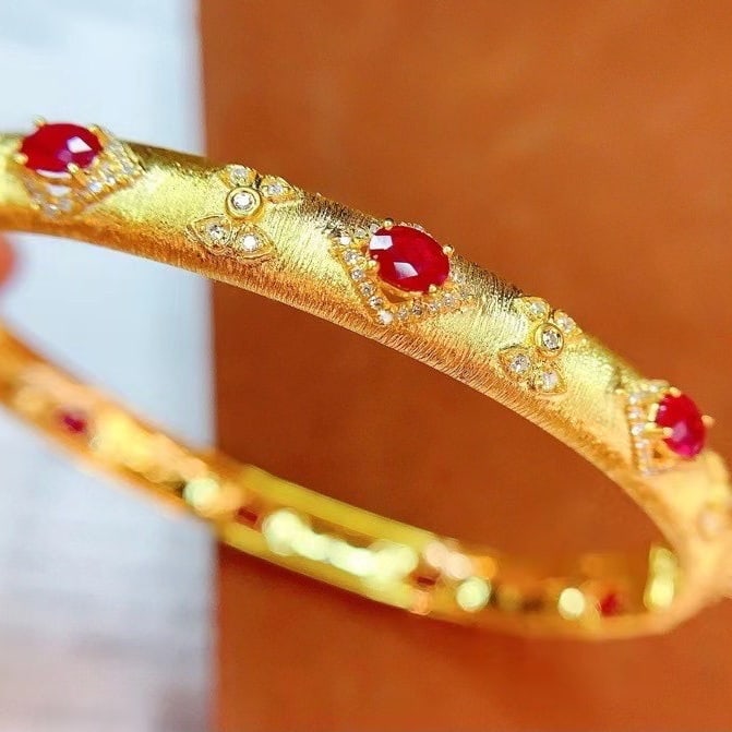 14k Gold 3 Ct Vivid Red Natural Ruby & Diamond Bangle - 2