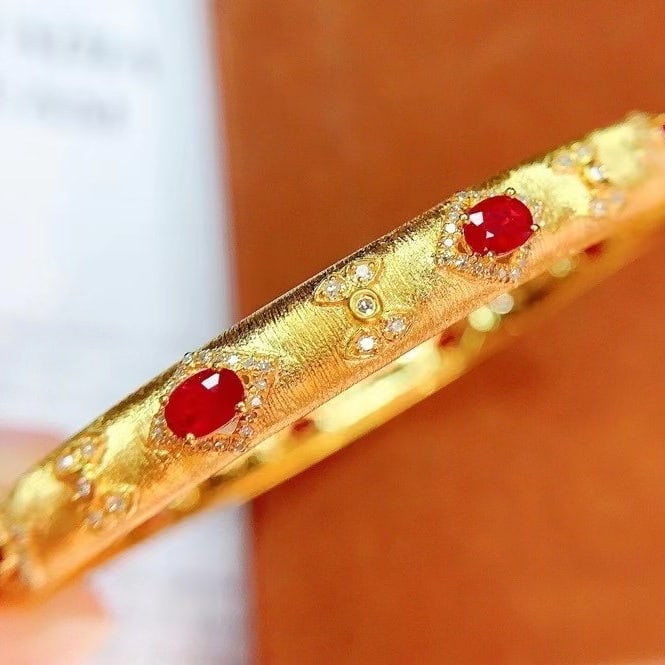14k Gold 3 Ct Vivid Red Natural Ruby & Diamond Bangle - 3