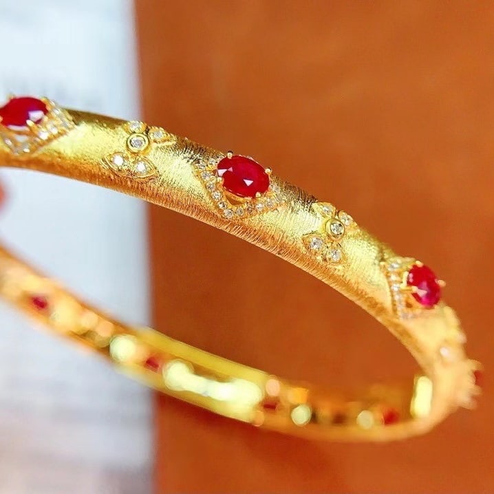 14k Gold 3 Ct Vivid Red Natural Ruby & Diamond Bangle - 5