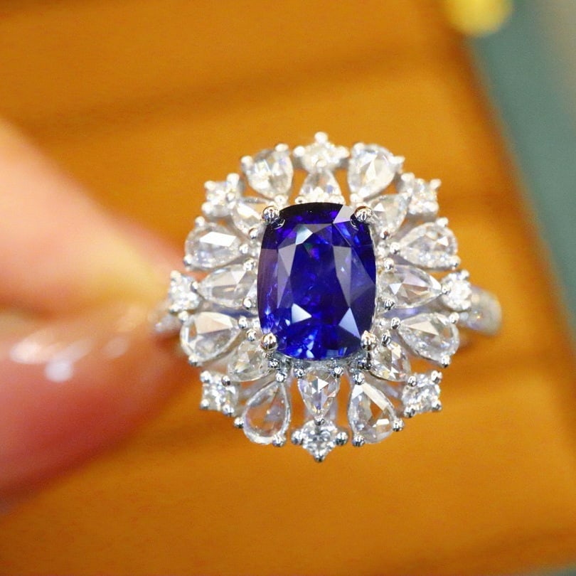 14k Gold 2.73 Ctw Natural Sapphire & Diamond Ring: Ref:230982302 / / gold content:14k gold / / ring size:7. 25us / / / / main gemstone:sapphire / / shape:cushion / / carat weight:2. 03ct / / color:royal blue / / treatment:natural / / / / adjacent