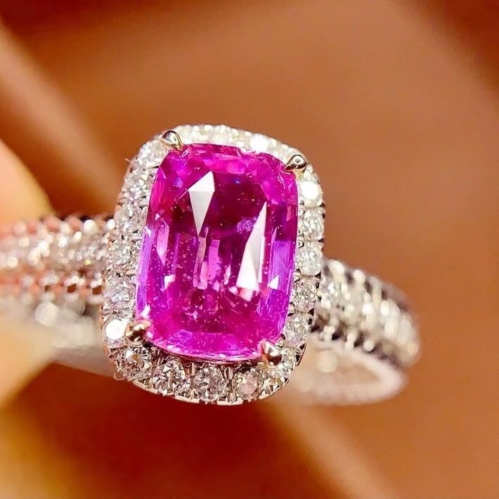 14k Gold 1.8 Ct Natural Sapphire & Diamond Ring - 2