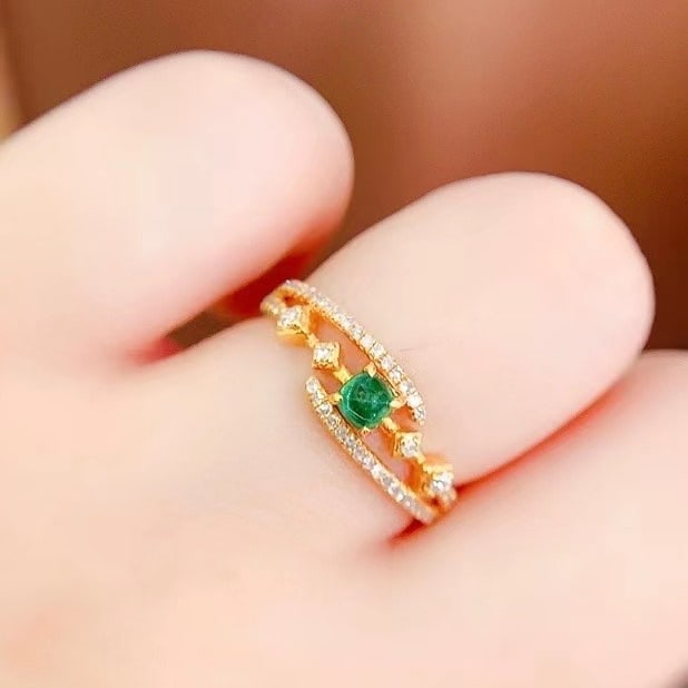 14k Gold 0.35 Ct Natural Emerald & Diamond Ring - 2