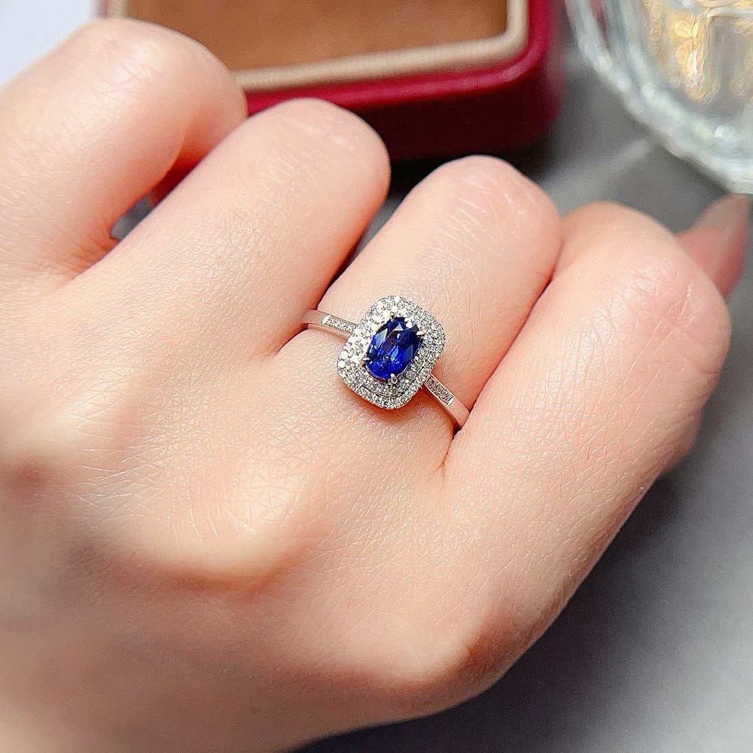 14k Gold 0.65 Ct Natural Sapphire & Diamond Ring - 6