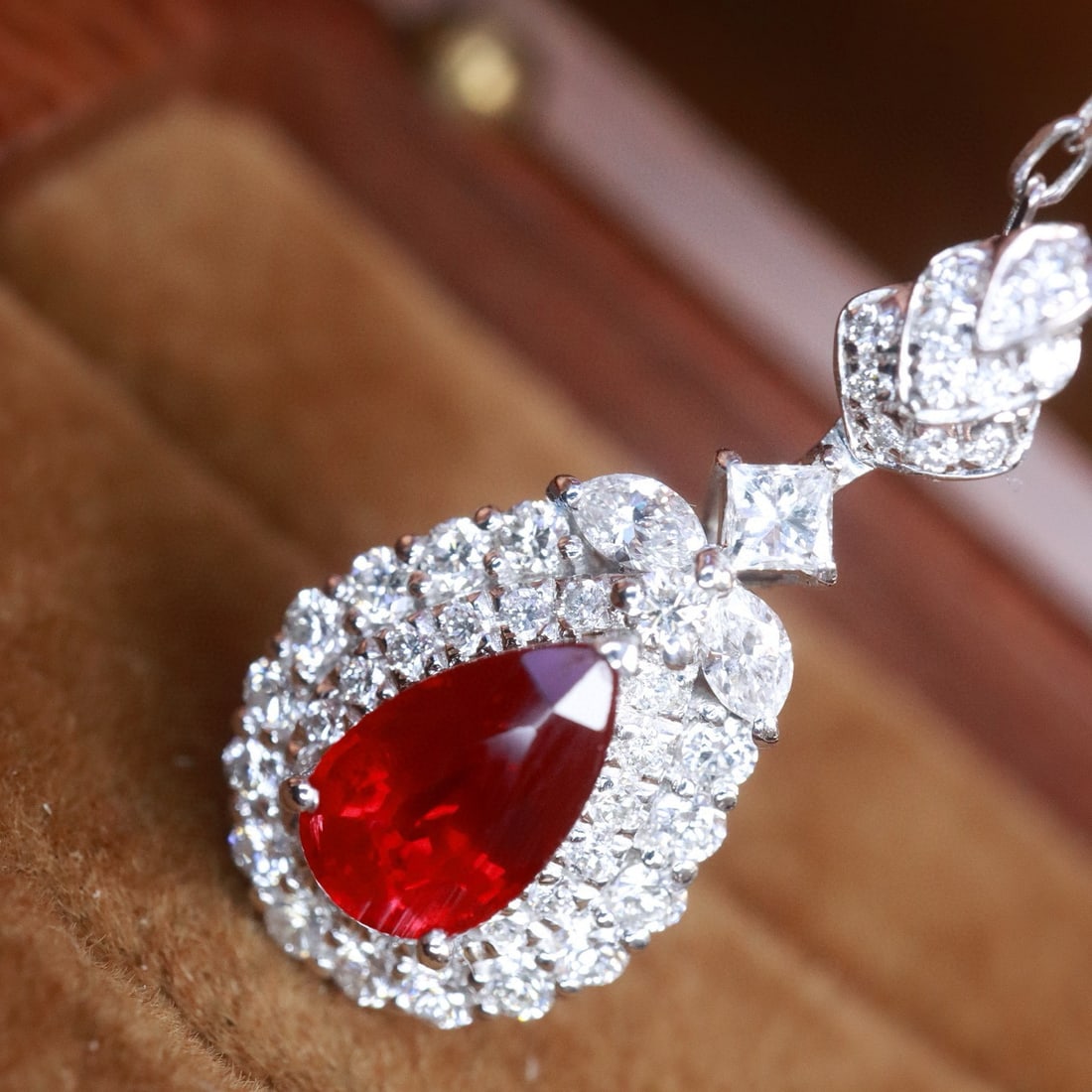 14k Gold 1.30 Ctw Natural Ruby & Diamond Pendant( Without Chain ) - 4