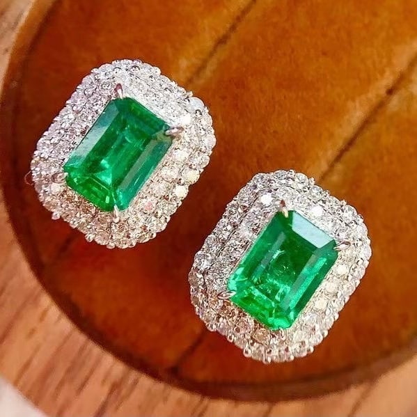 14k Gold 2.15 Ct Vivid Green Natural Emerald & Diamond Earrings - 3