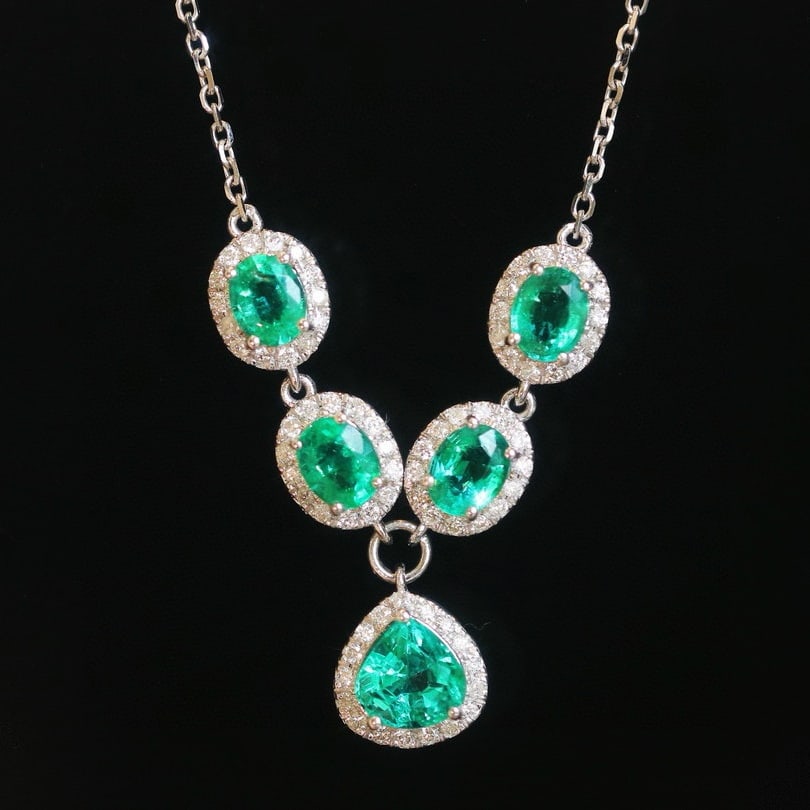 14k Gold 1.56 Ctw Natural Emerald & Diamond Necklace - 3