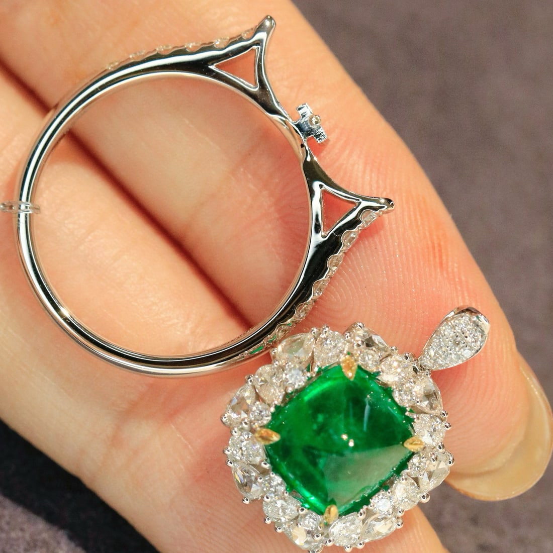 14k Gold 3.84 Ctw Vivid Green Natural Emerald & Diamond Ring/pendant( Without Chain ) - 6