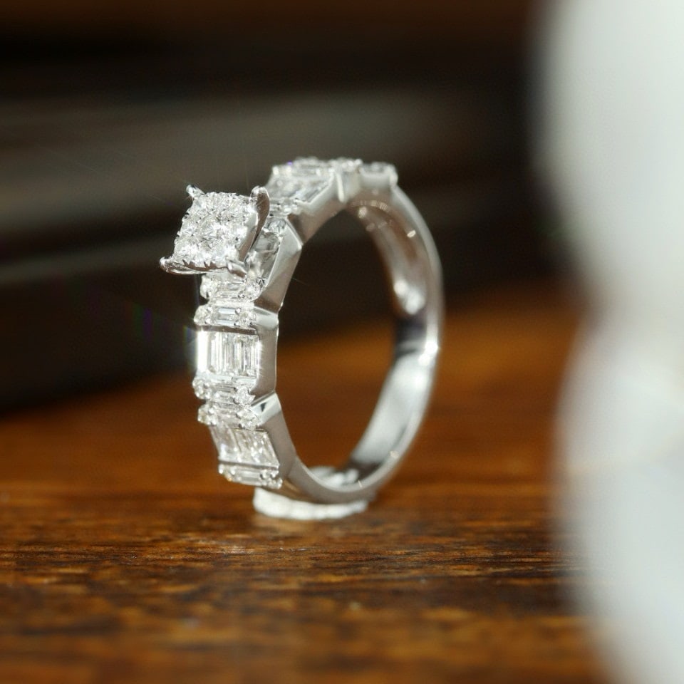 14k Gold 0.85 Ct Natural H Diamond Ring - 3