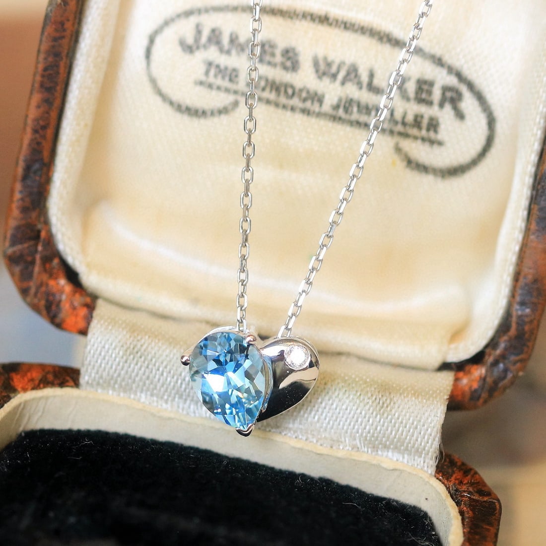 14k Gold 0.65 Ct Natural Aquamarine & Diamond Necklace - 2