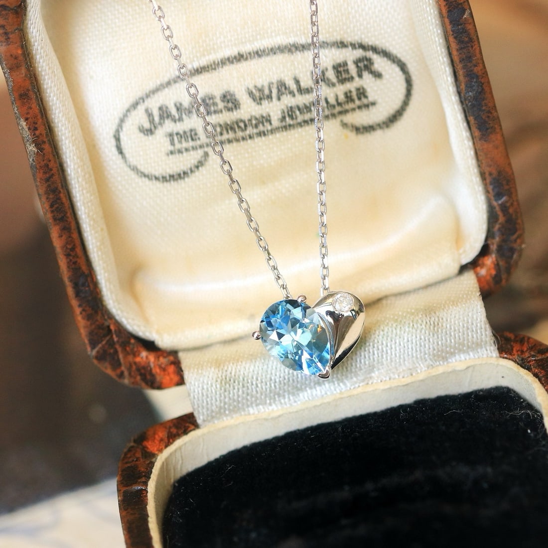 14k Gold 0.65 Ct Natural Aquamarine & Diamond Necklace - 3