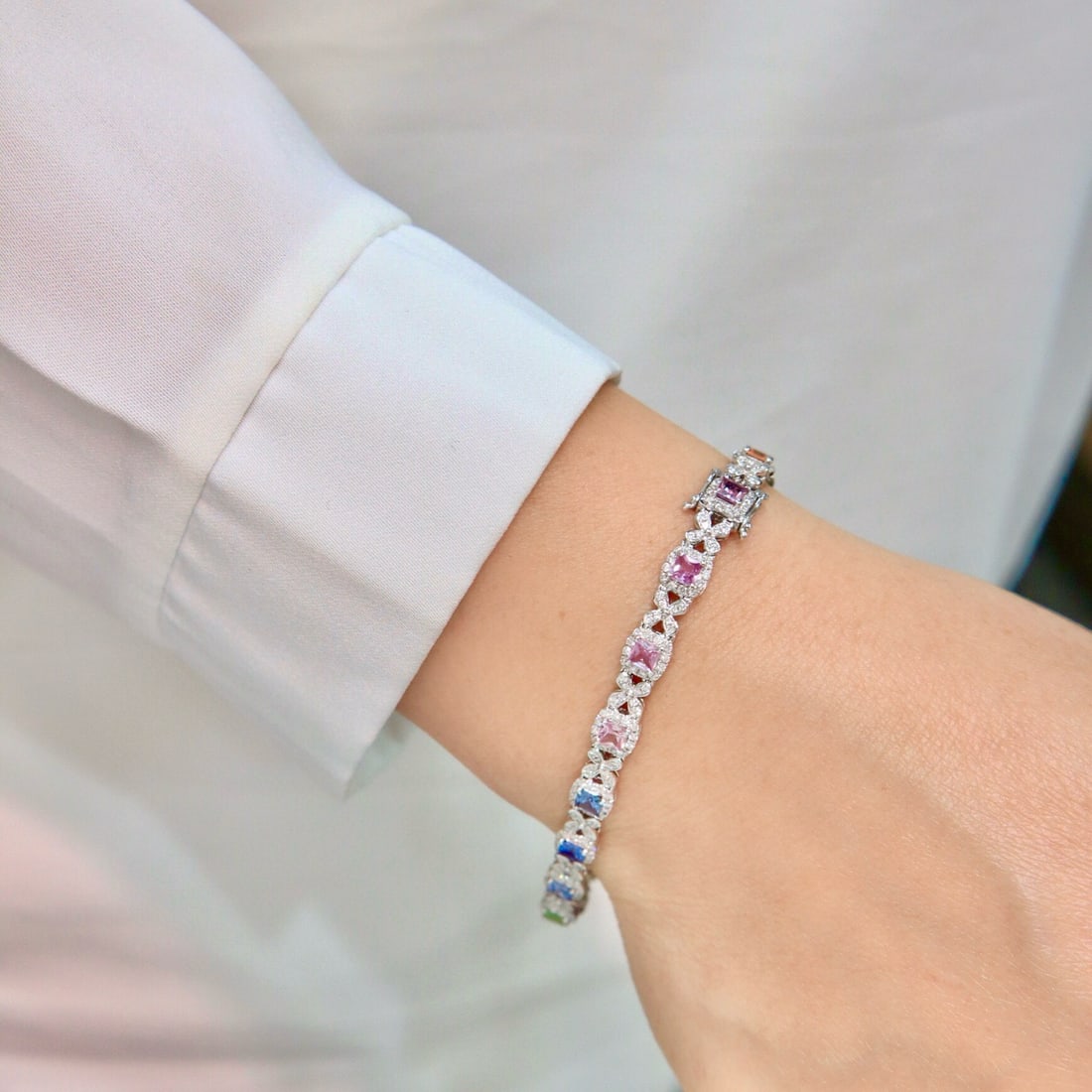 14k Gold 5.43 Ctw Natural Sapphire & Diamond Bracelet - 5