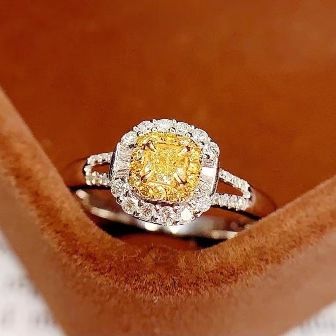 14k Gold 0.26 Ct Natural Yellow Diamond & Diamond Ring - 3
