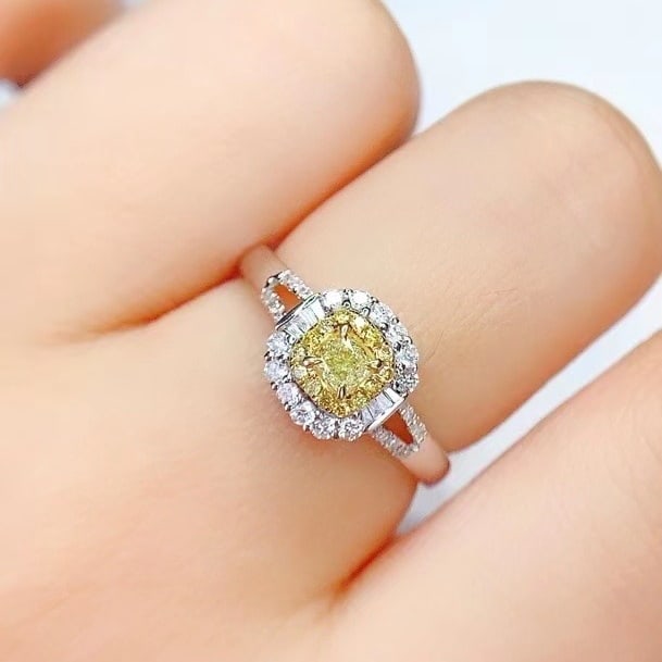 14k Gold 0.26 Ct Natural Yellow Diamond & Diamond Ring - 6