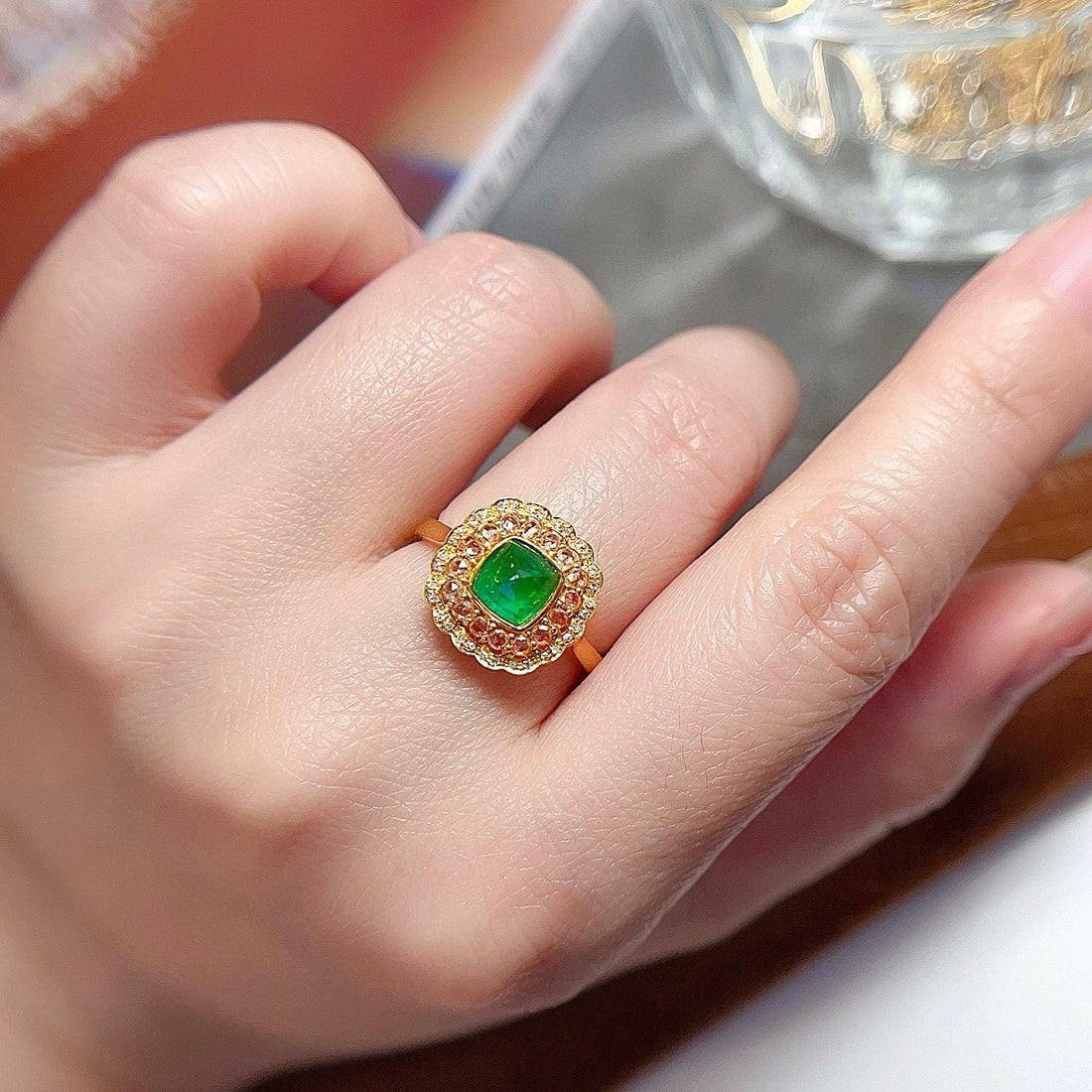 14k Gold 1 Ct Vivid Green Natural Emerald & Diamond & Sapphire Ring - 5
